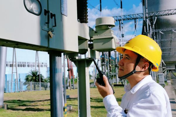 高溫霸屏下的鏡頭——國家能源集團(tuán)雁石發(fā)電公司迎峰度夏“進(jìn)行曲”