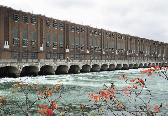 極端天氣殃及加拿大水力發(fā)電，“水電出口大國”向美國買電