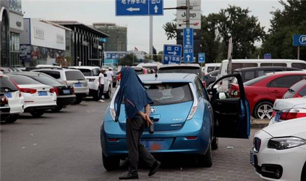 一年新車對折賣 新能源二手車何去何從？